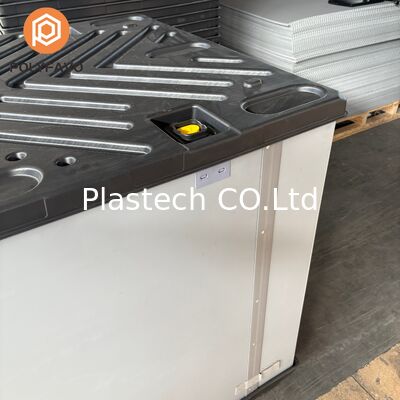 Scatola di pallet pieghevole con rivestimento EVA, due pannelli di coaming di tipo C con disegno spliced, scatola a manica pieghevole con base di pallet in plastica